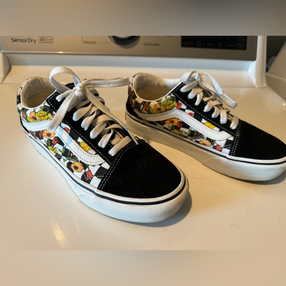 Vans Women’s size 5.5